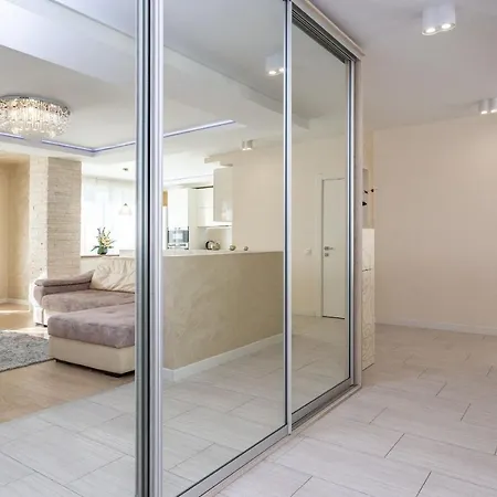 Apartland Griboedova דירה