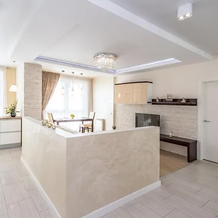 Apartland Griboedova מינסק