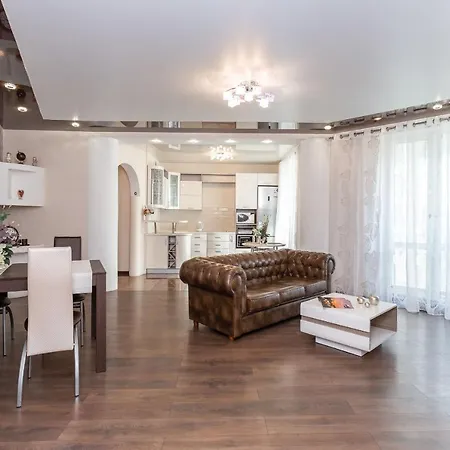 Apartland Griboedova מינסק